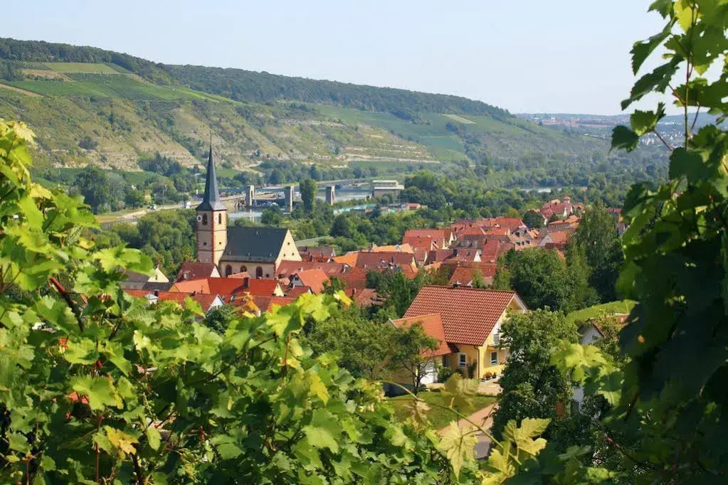 Hotel Müller Café & Wein - Mondholzhotel