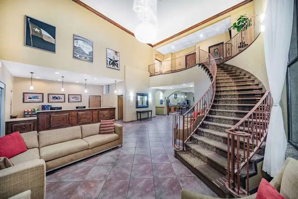 Best Western Park Heights Inn & Suites