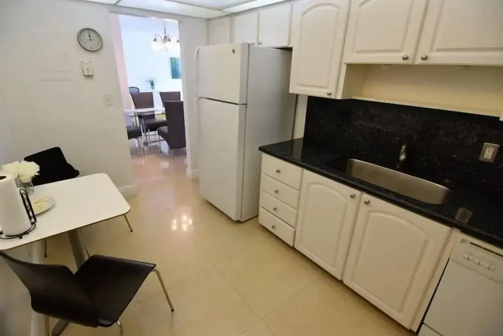 Amazing 2 Bed 2 Bath With Ocean View @ Tides