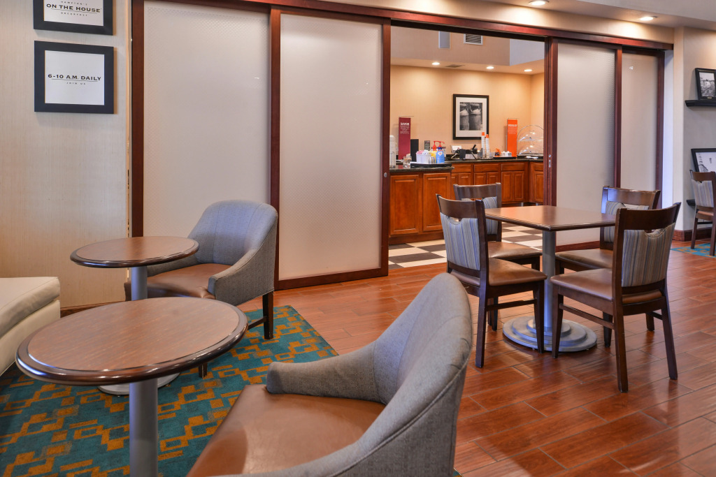 Hampton Inn & Suites Woodland-Sacramento Area