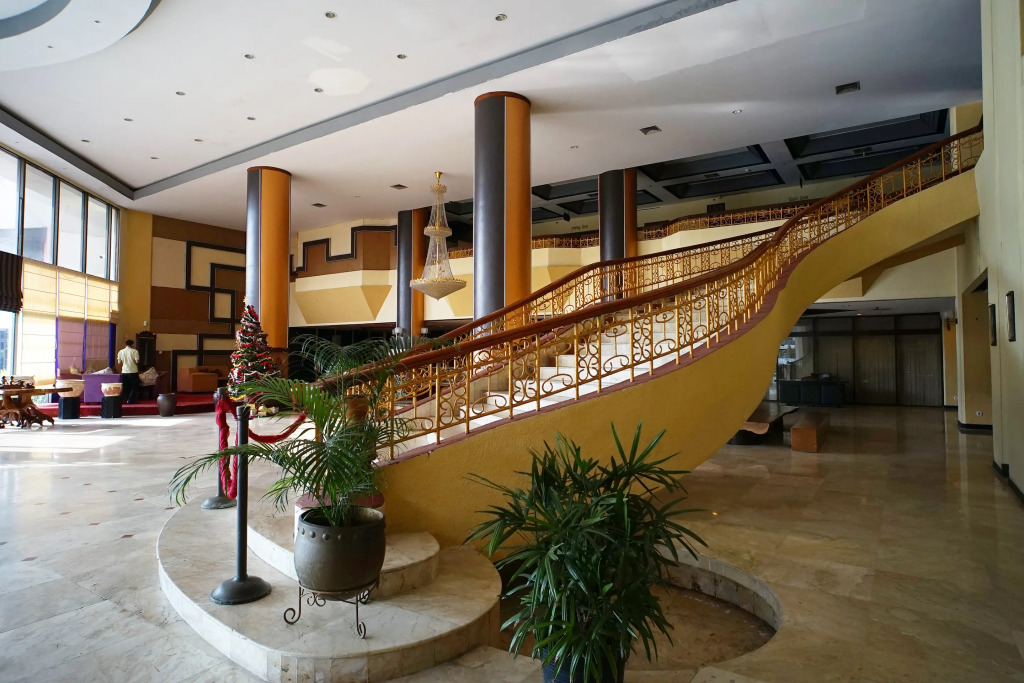 Benakutai Hotel and Apartemen