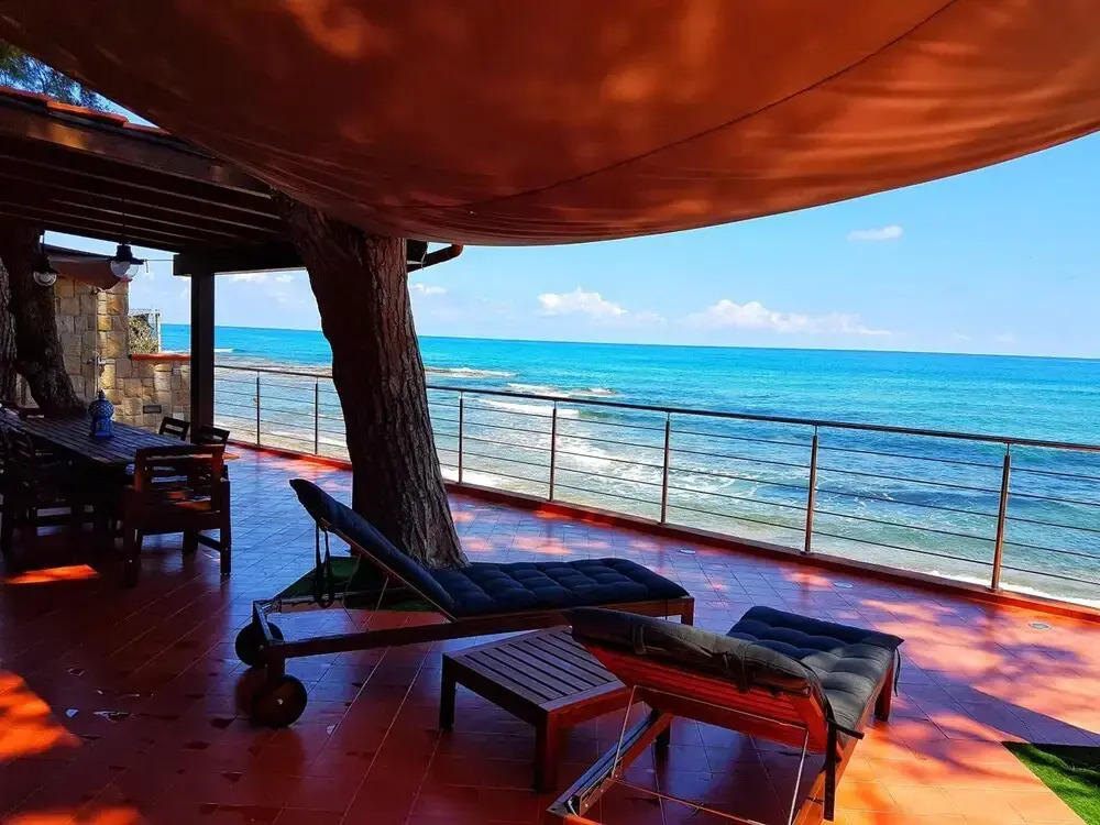 Brezza Marina Guesthouse