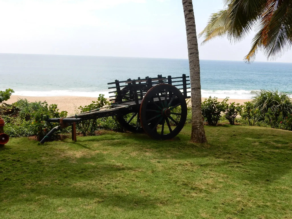 Soma Manaltheeram Ayurveda BeachVillage