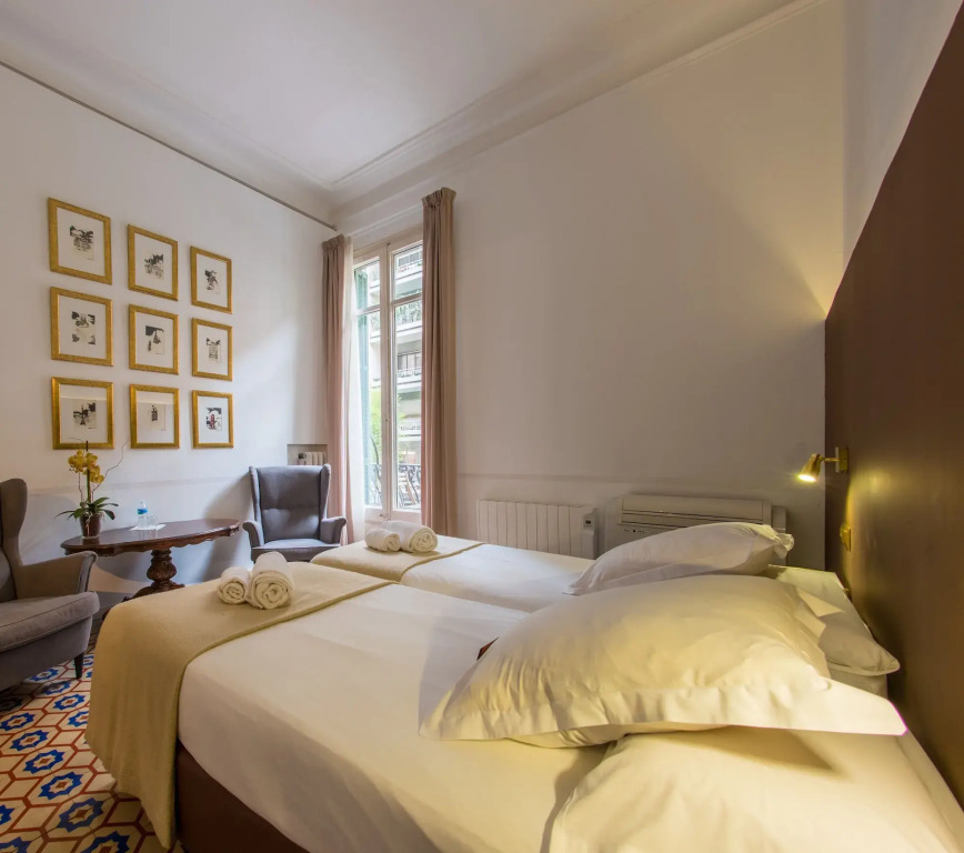 Mihlton Barcelona Boutique B&B