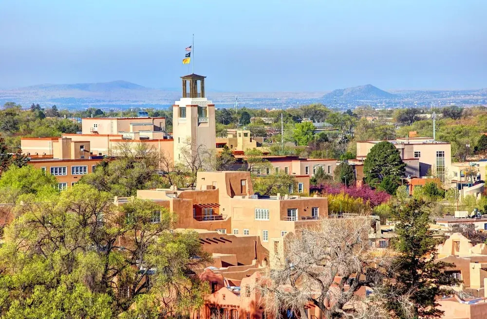 Luxurious 2-unit Hideaway At Zona Rosa Downtown 4 Bedroom Condo