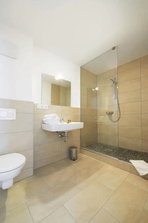 Hotel New In