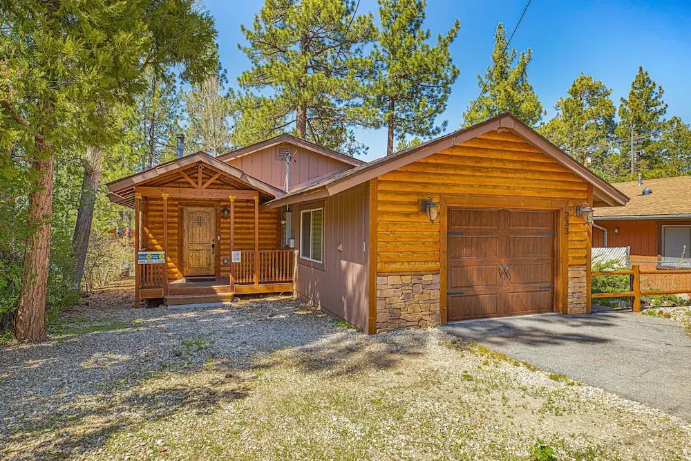 Country Club Cabin #357
