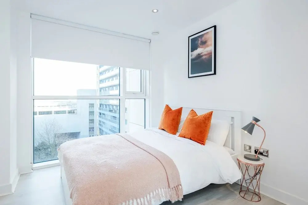 Royal Docks Guesthouse by LUXHABITAT