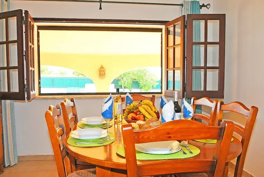 Villa Ushuaia - Casa charmosa com piscina aquecível e BBQ