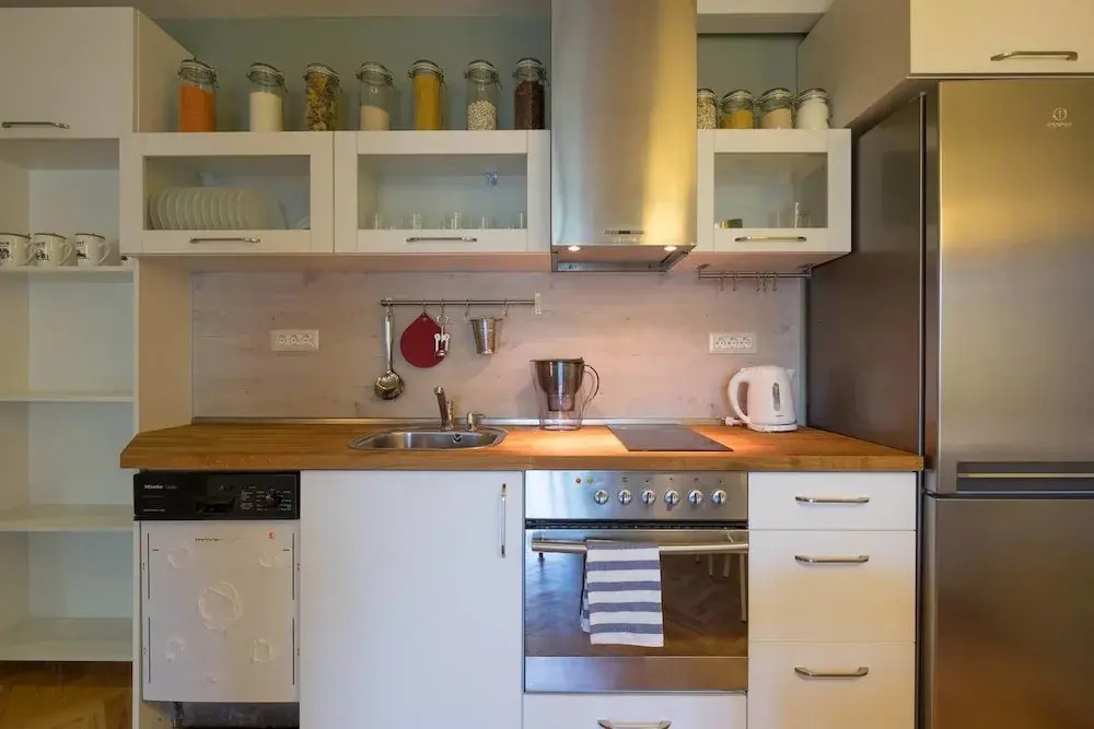 Fm Premium 1 Bdr Apartment Funky Design