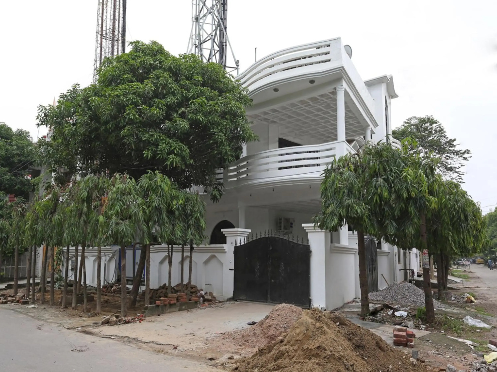 OYO 12758 Hotel Greenview Inn