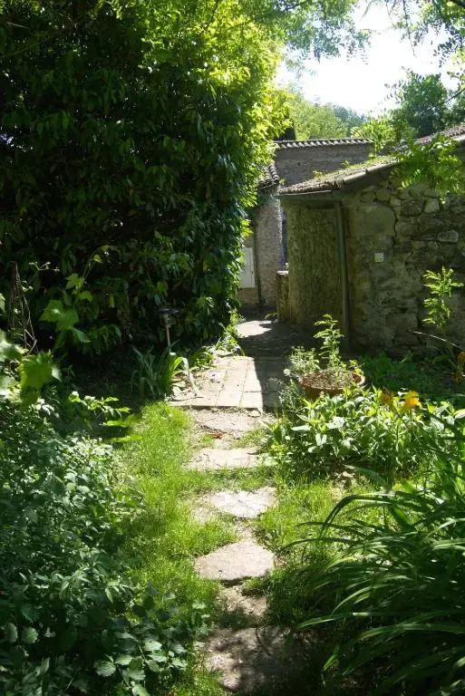 Le Clos de lAmbre