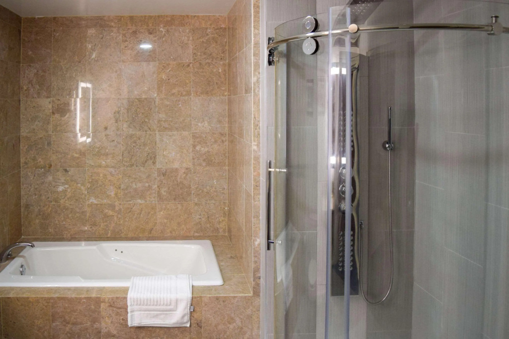 Comfort Suites Olive Branch - Memphis South