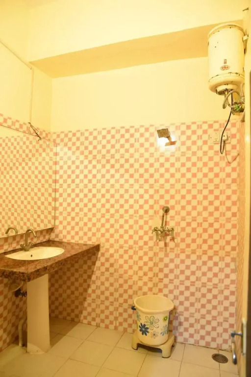 Hotel C-9