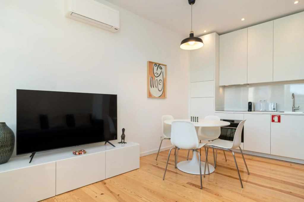 Santo António Prime Apartments II by Goodplace