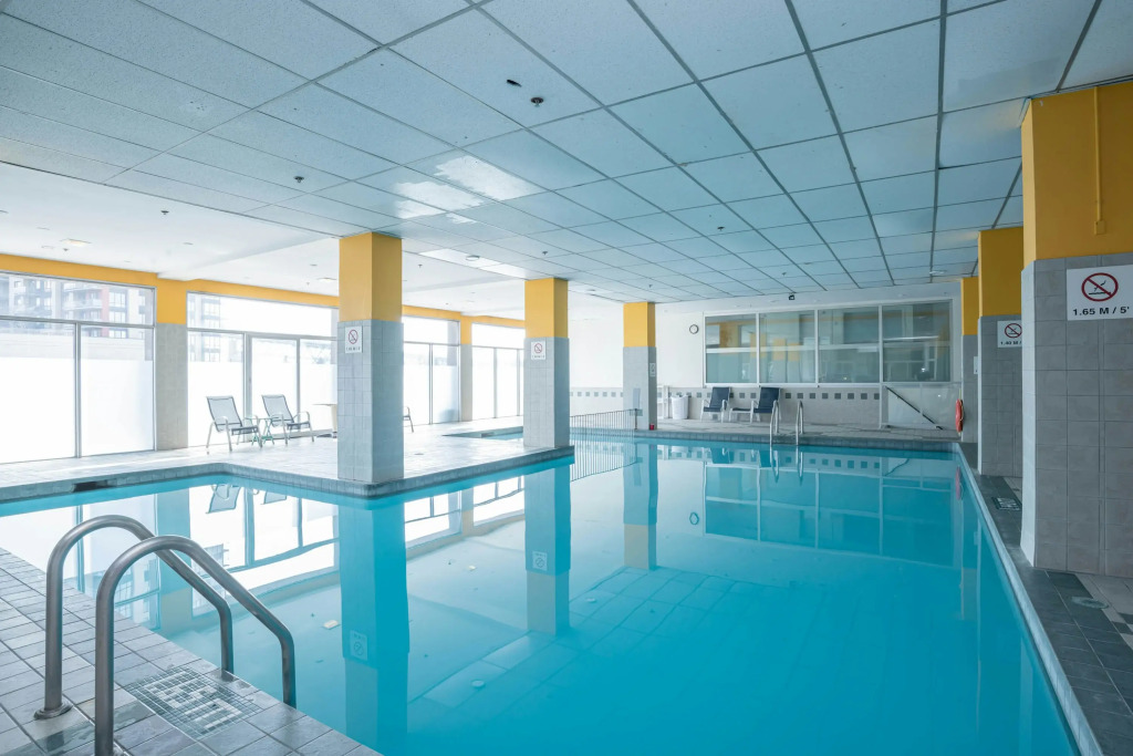 Sandman Hotel Montreal - Longueuil