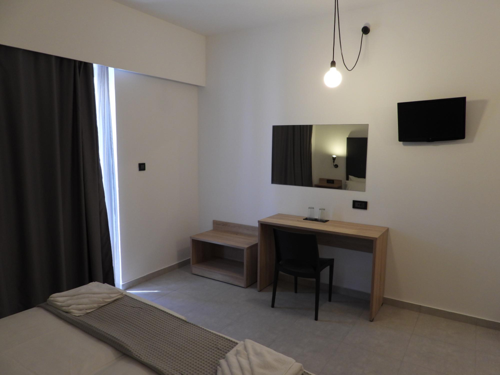 Отель Evita Resort