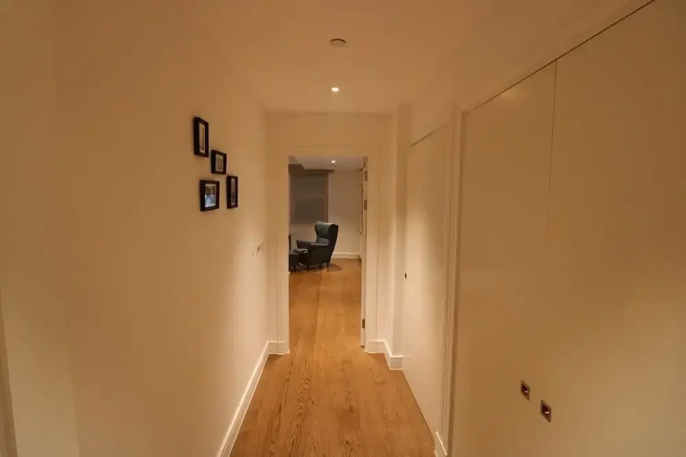 397 Oxford Street Apartments