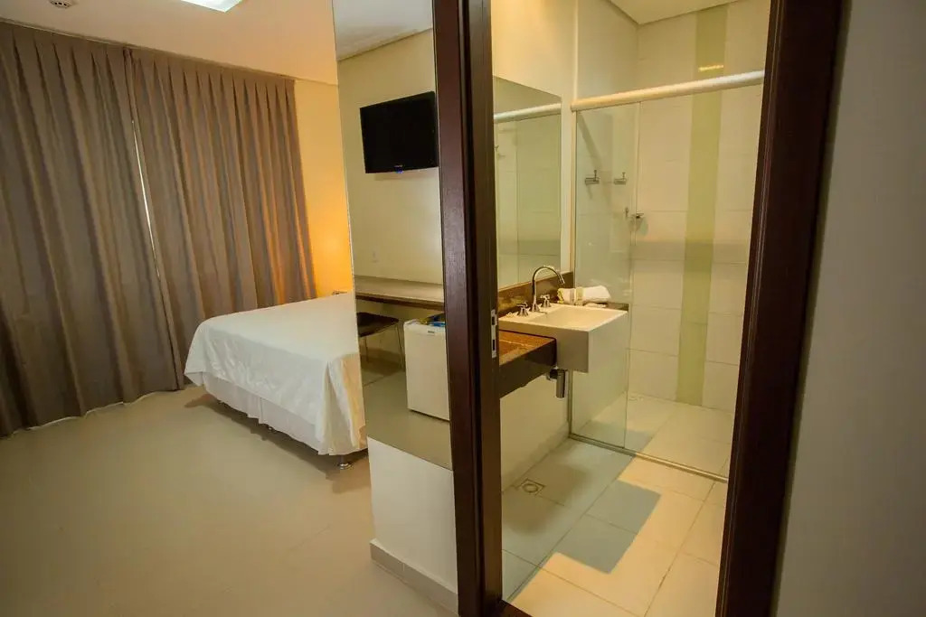 Golden Plaza Hotel by Easy Class