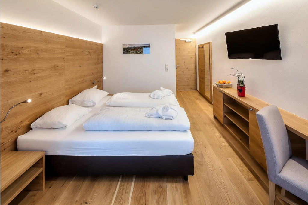 Wellness Aparthotel Panorama Alpin - Ferienwohnungen Jerzens im Pitztal