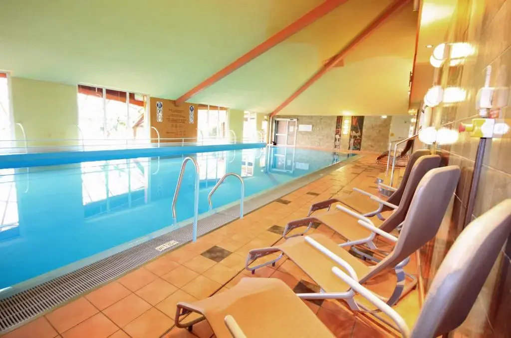 Alpine Club Resort