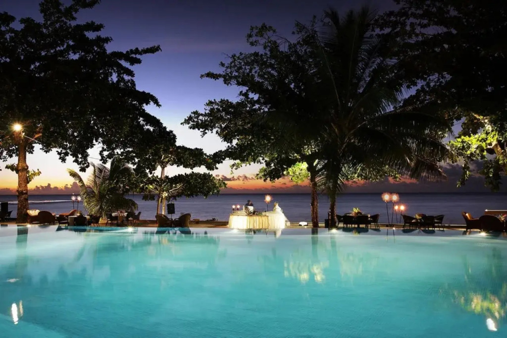 Tahiti Pearl Beach Resort