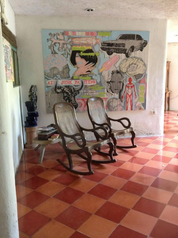 Art Apart Hostel