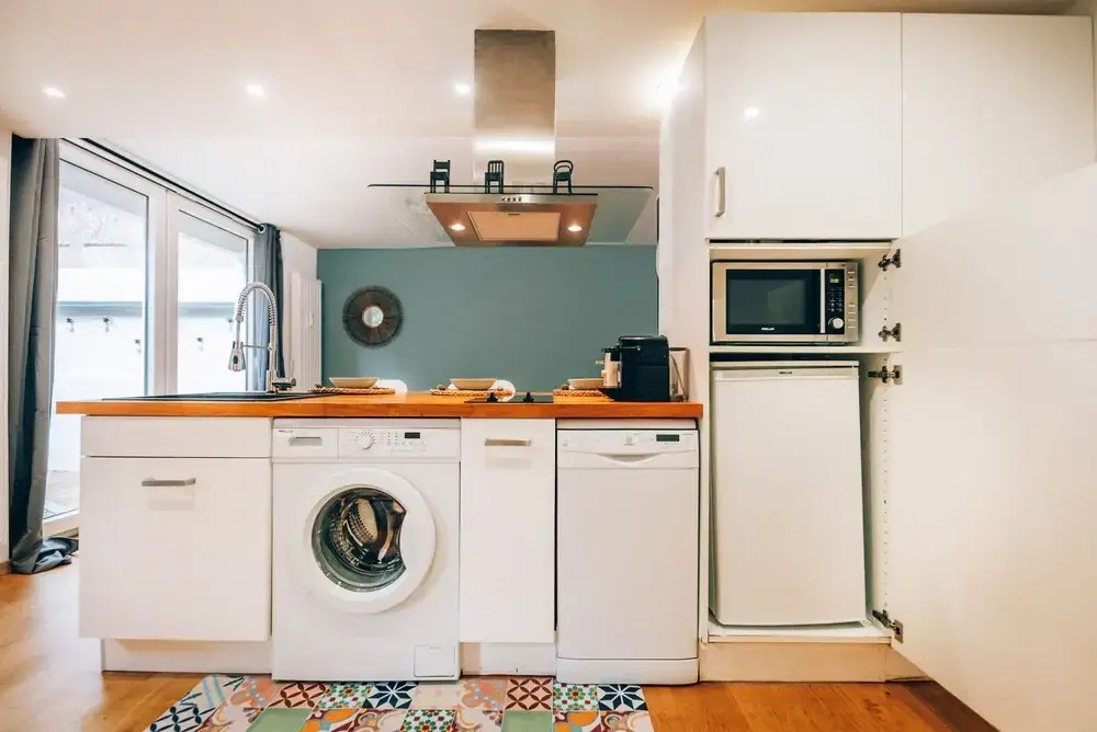 Stylish Studio w Terrace in Heart of Lux