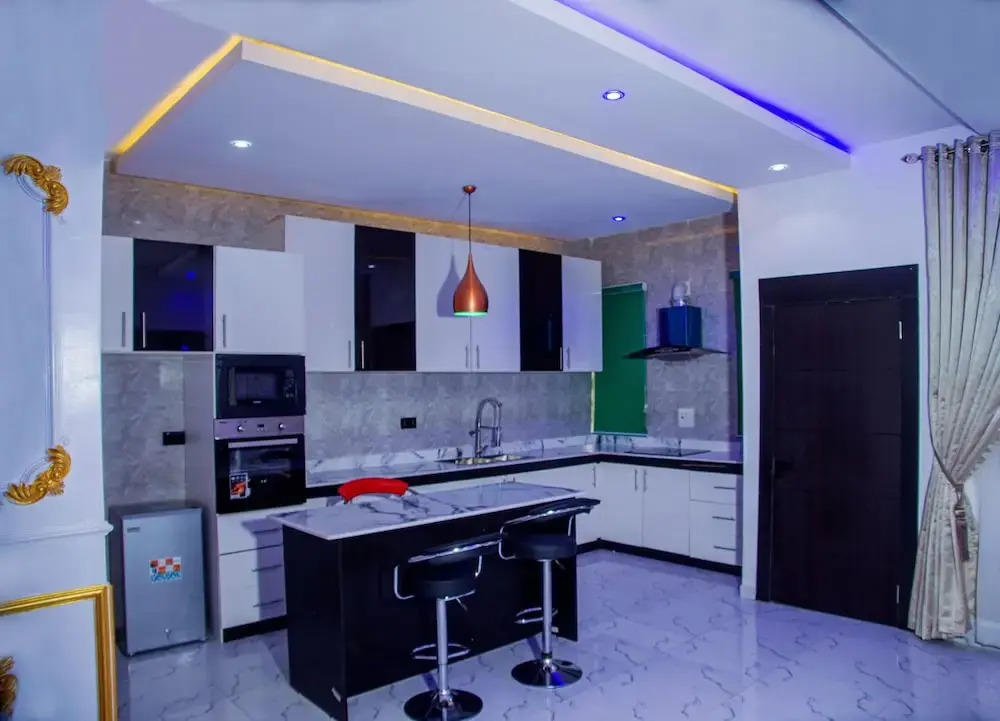 RichVilla Apartments & Hotels