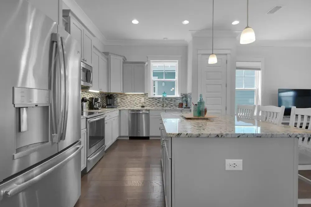 Latitude Adjustment 4 Bedroom Home by RedAwning