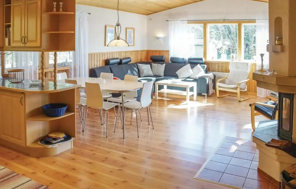 3 Bedroom Stunning Home In Yngsjö