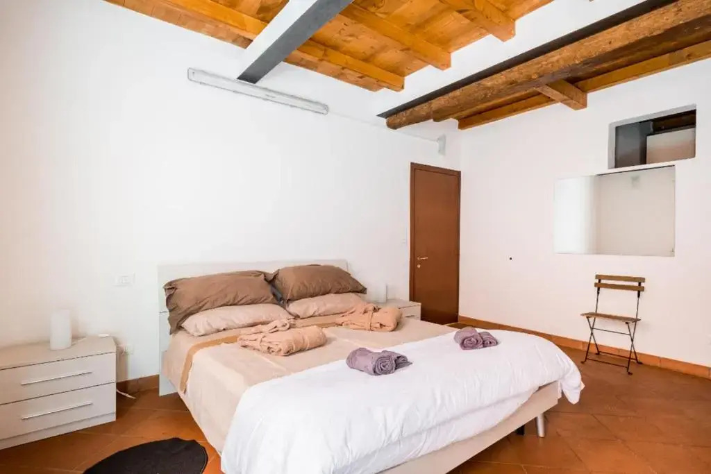 whouse suite apartment mirasole