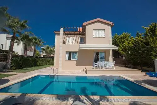 Beautiful 5 Star Holiday Villa in a Prime Location in Sotira, Book Early To Secure Your Dates, Sotira Villa 1303