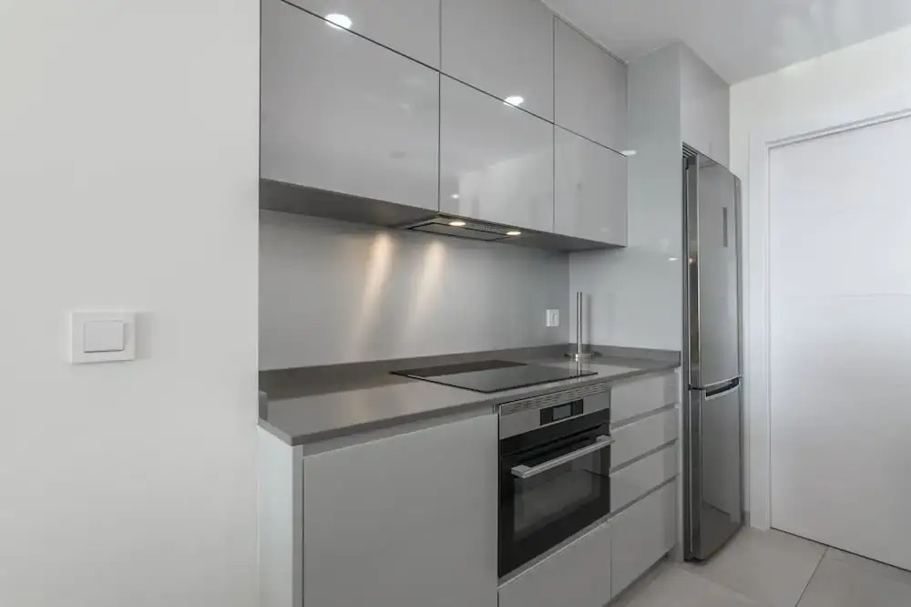 New Apartment With Sea Views