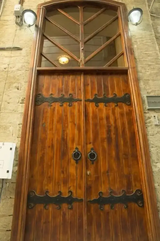 Town Gates Hotel