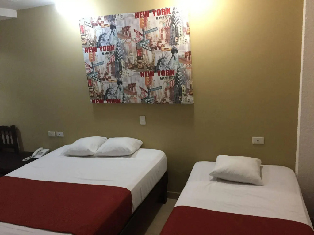 Link Hotel