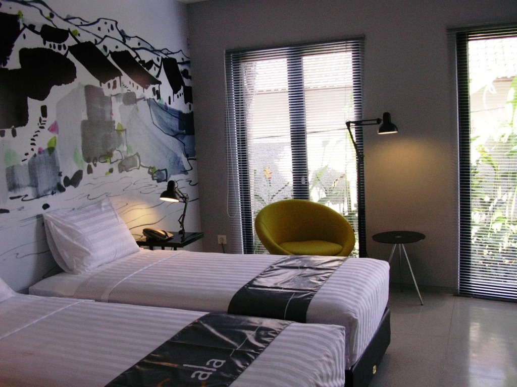 Scala Bed and Beyond