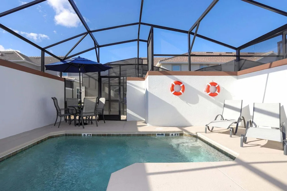 5BR Private Pool Resort Amenities Near Disney
