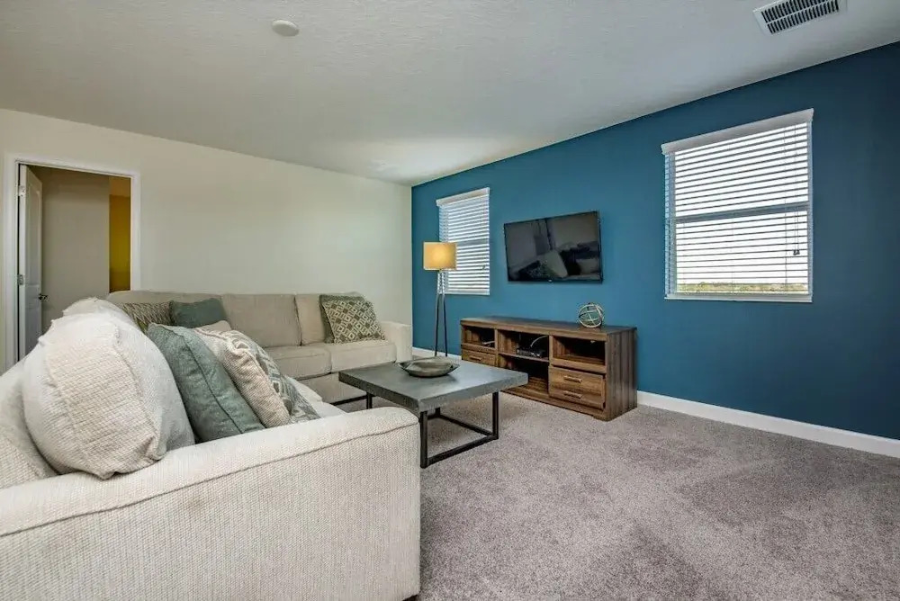 6-Bedroom Villa in Davenport 1517MB