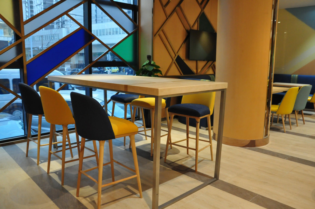 Отель Holiday Inn Express SHANGHAI ZHENPING by IHG