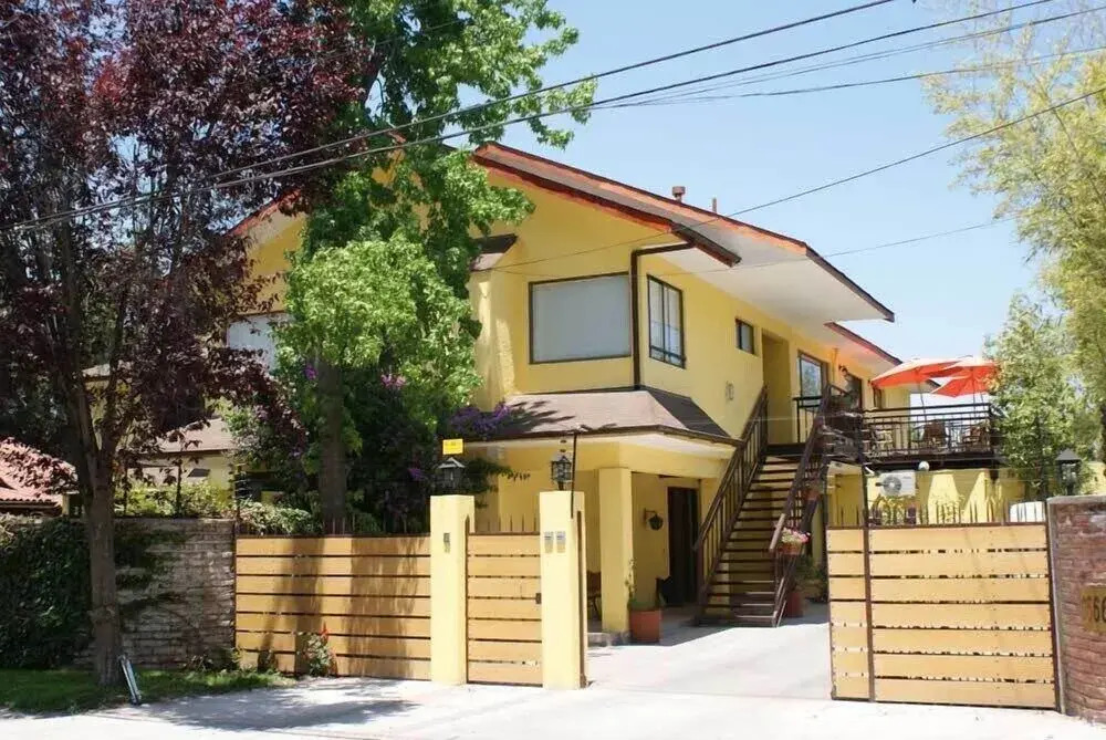 Brunos B&B