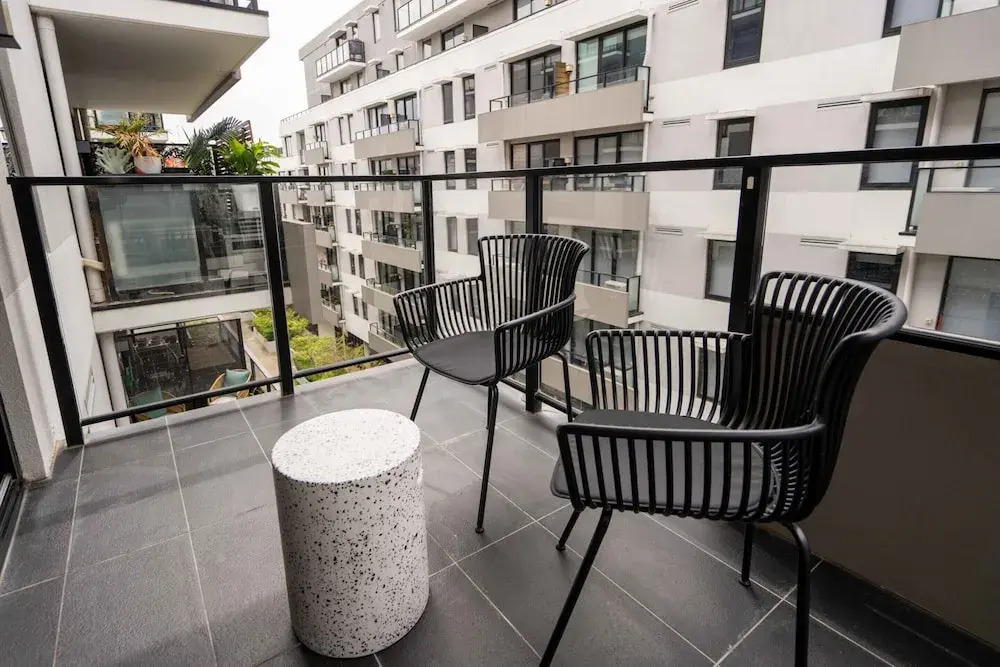Idyllic 1-bed Near Popular Shopping Streets