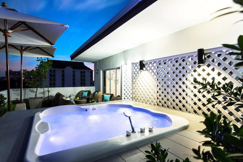 Tolani Nimman Villa Chiang Mai