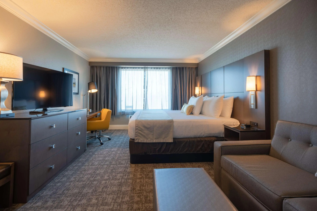 Cottonwood Airport & Expo Hotel Louisville