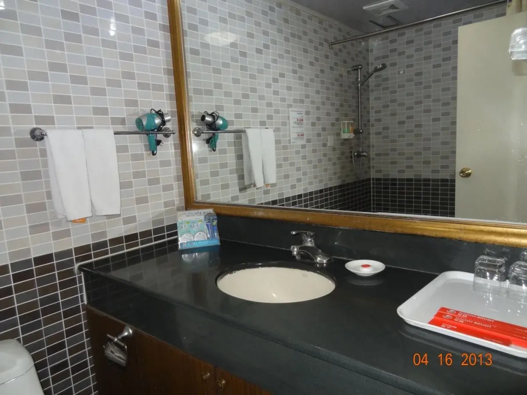 Beijing Sentury Apartment Hotel
