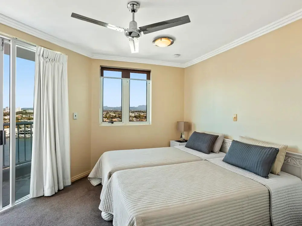 Pineridge Road - Hostel