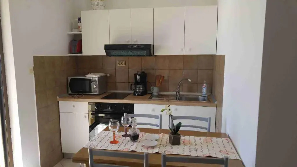 Vera Apartment 1