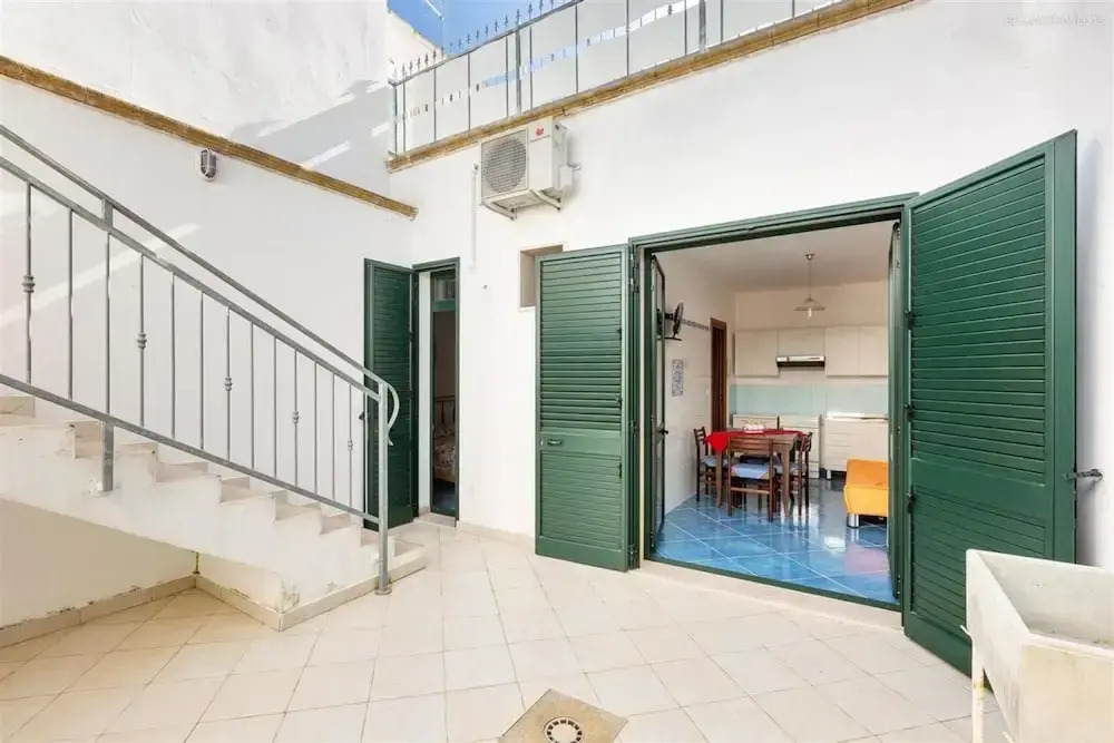 2205 Villa Lucia - Trilo by Barbarhouse