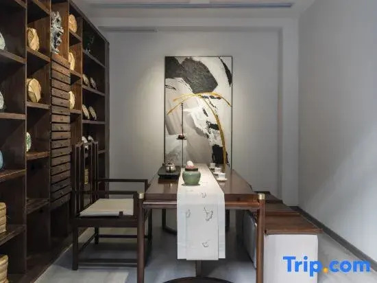 Yinjian Designer Private Holiday Courtyard (Lijiang Ancient City Branch)