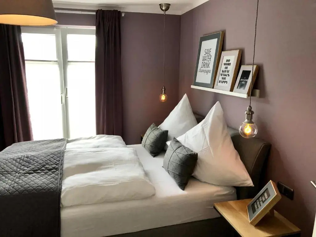 Boutique Hotel Lindenhof, Bed & Breakfast